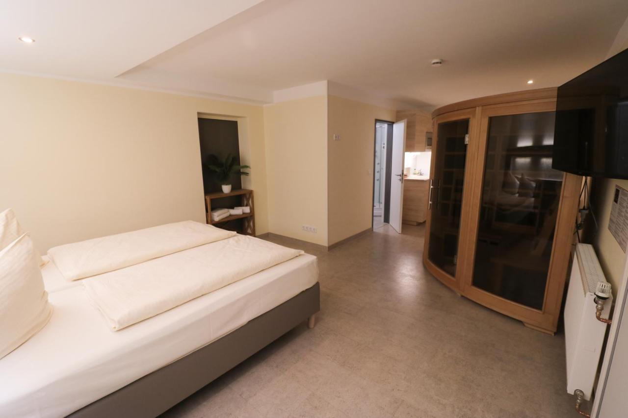 אסן Petul Apart Hotel Ernestine מראה חיצוני תמונה