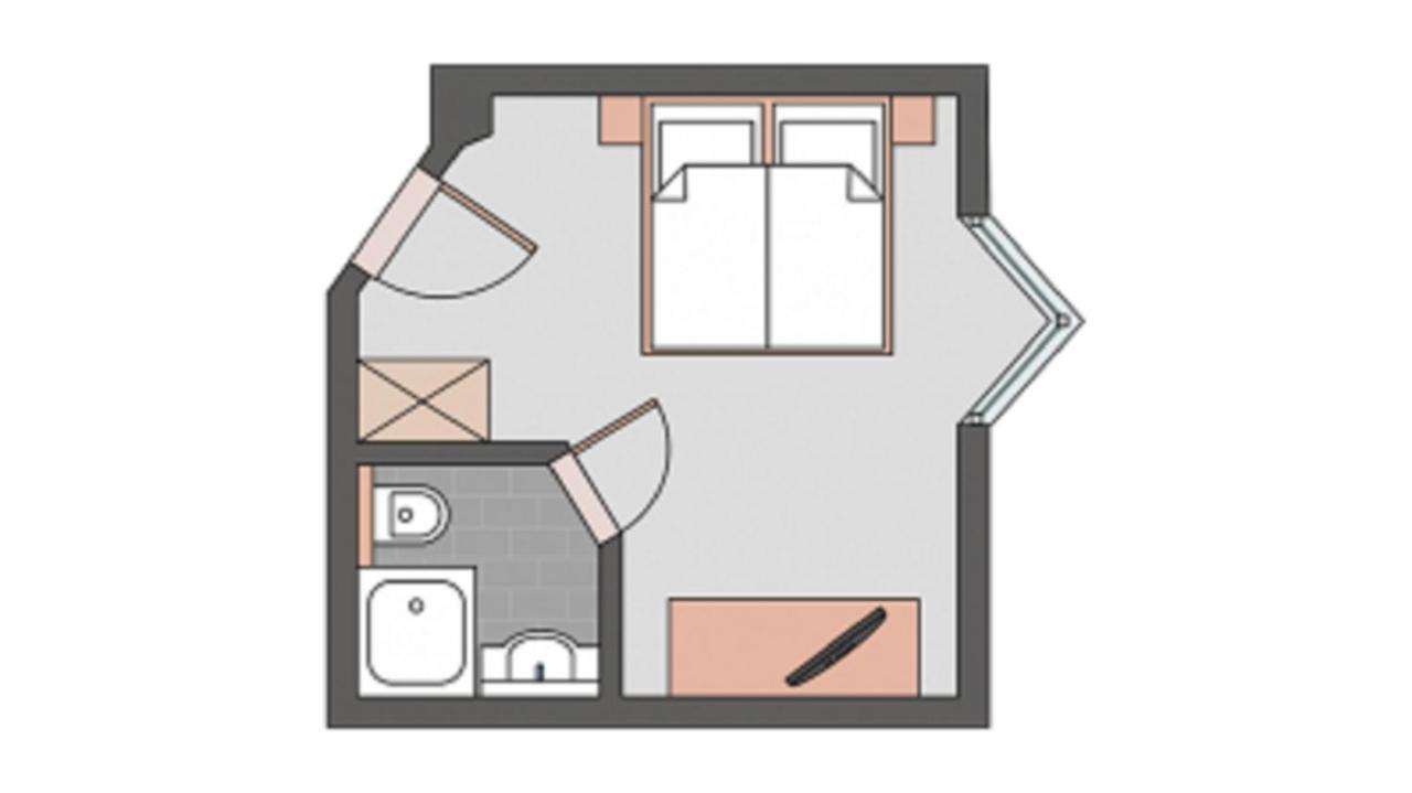 אסן Petul Apart Hotel Ernestine מראה חיצוני תמונה