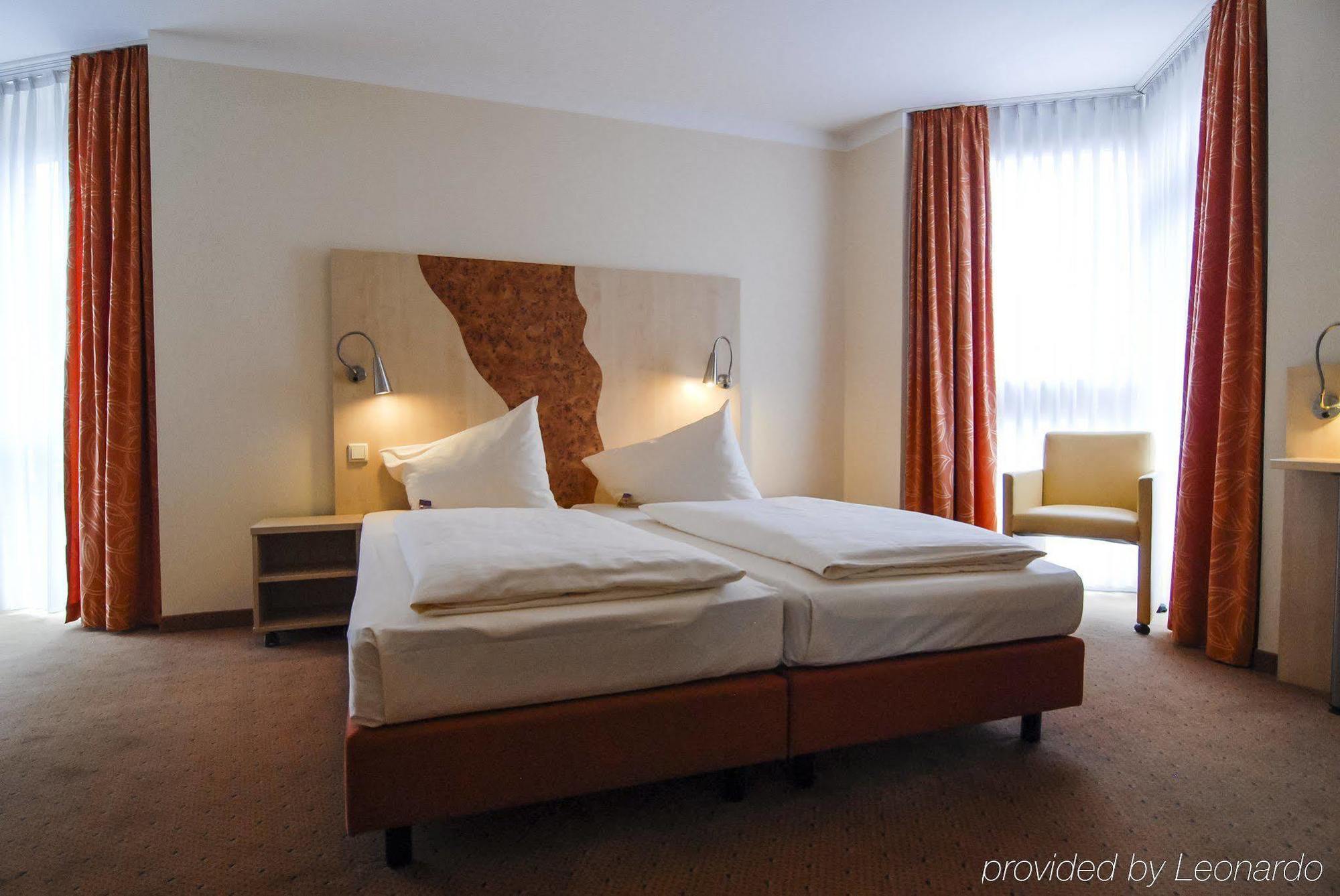 אסן Petul Apart Hotel Ernestine מראה חיצוני תמונה