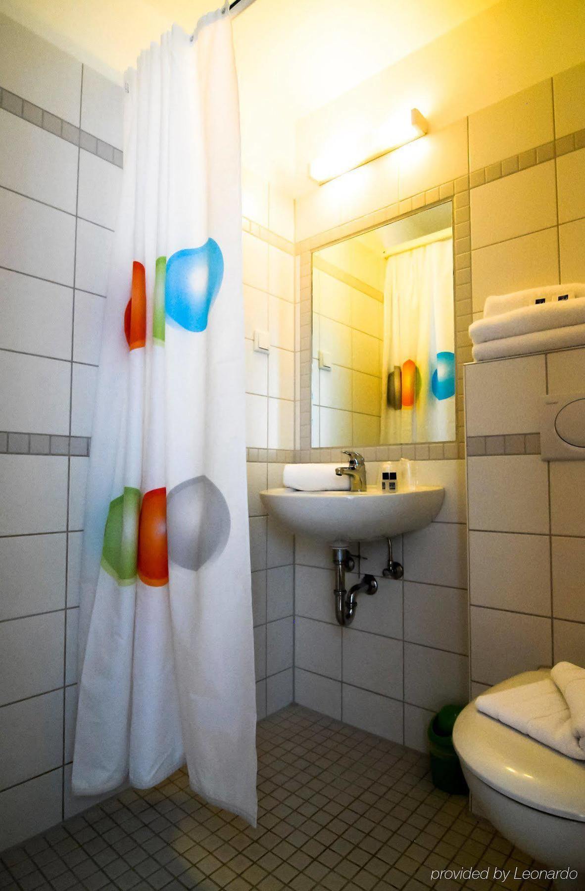 אסן Petul Apart Hotel Ernestine מראה חיצוני תמונה